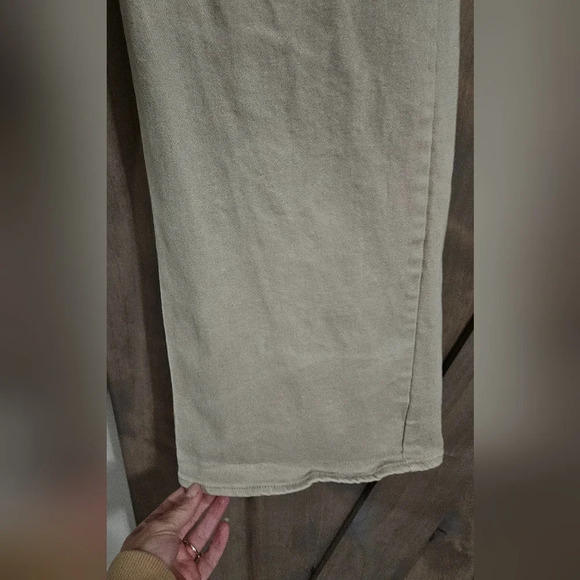 SUNLAND 17 Wideleg jeans High Rise In Taupe Beige . Size Medium - Picture 8 of 10